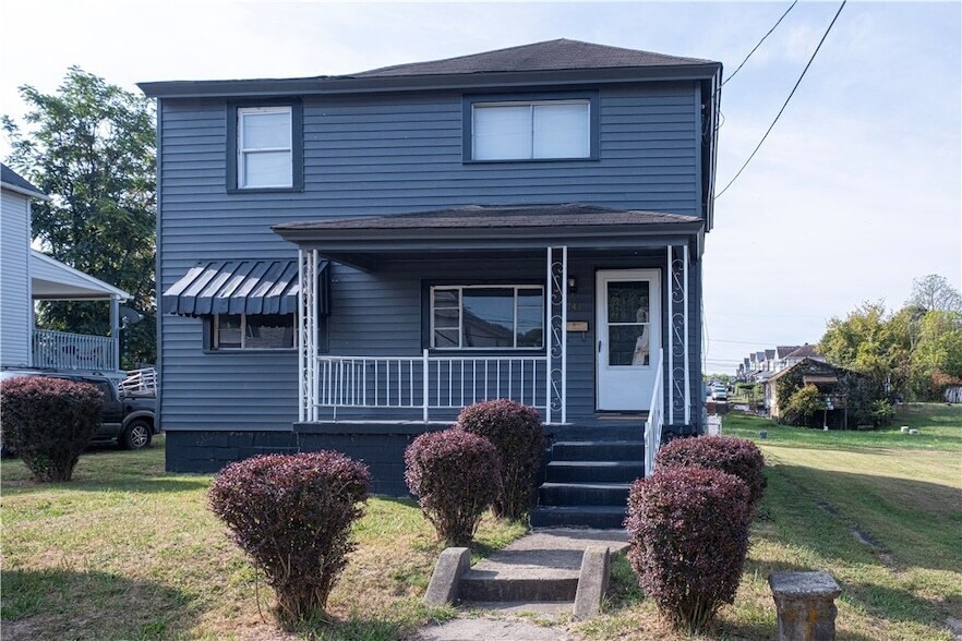 741 Griffith St in Aliquippa, PA - Foto de edificio