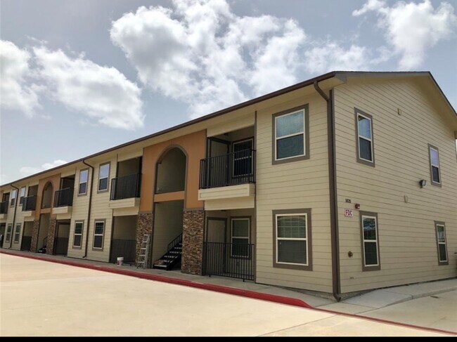 property at 1820 Jacquelyn Dr