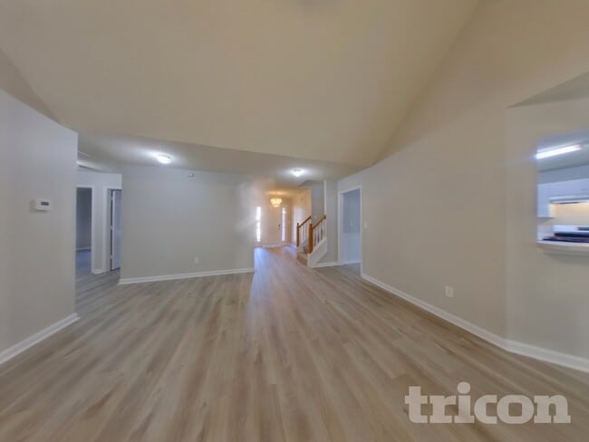 421 Washington Dr in Jonesboro, GA - Foto de edificio - Building Photo