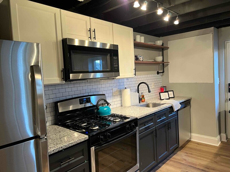 3111 Liberty Pkwy in Dundalk, MD - Building Photo