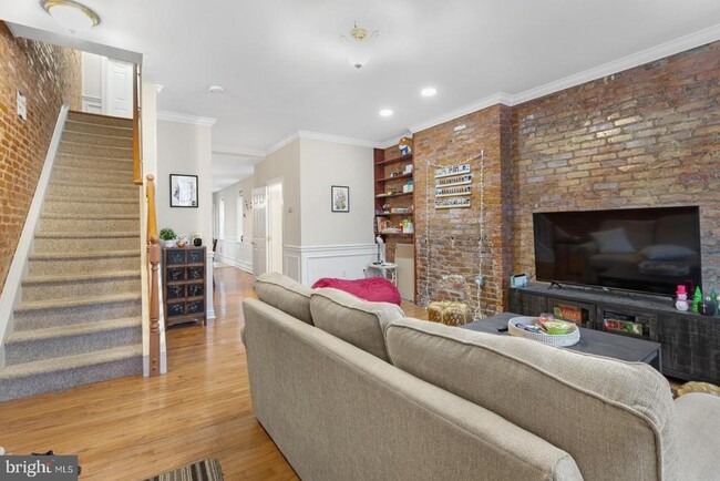 2229 St Albans St in Philadelphia, PA - Foto de edificio - Building Photo
