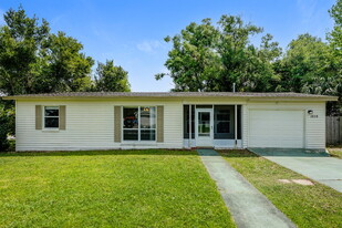 1515 Coronet Dr in Deltona, FL - Building Photo