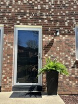 337 Wimbish Dr, Unit 337 in Danville, VA - Building Photo