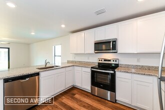 22 NE 24th Terrace in Cape Coral, FL - Building Photo - Building Photo
