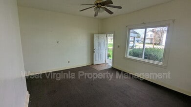 1408 1/2 St Mary's Ave in Parkersburg, WV - Building Photo - Building Photo
