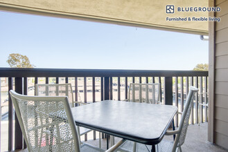 900 E Hillsdale Blvd in Foster City, CA - Building Photo - Building Photo