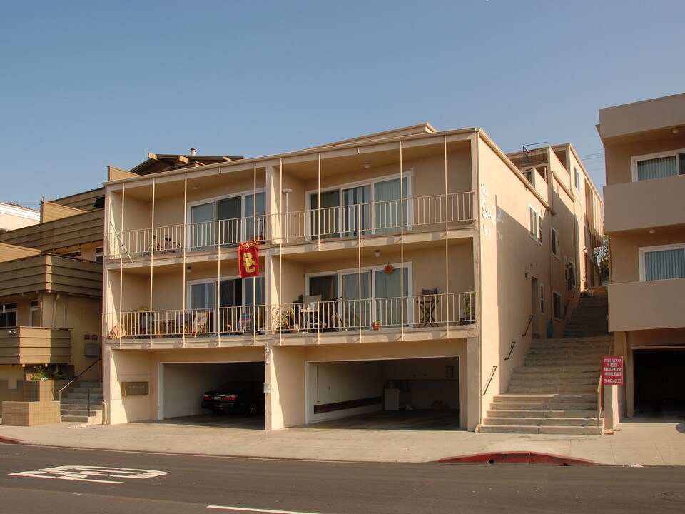 1816 Hermosa Ave in Hermosa Beach, CA - Building Photo