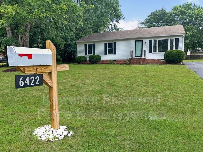6422 Wedgewood Rd in Mechanicsville, VA - Building Photo - Building Photo
