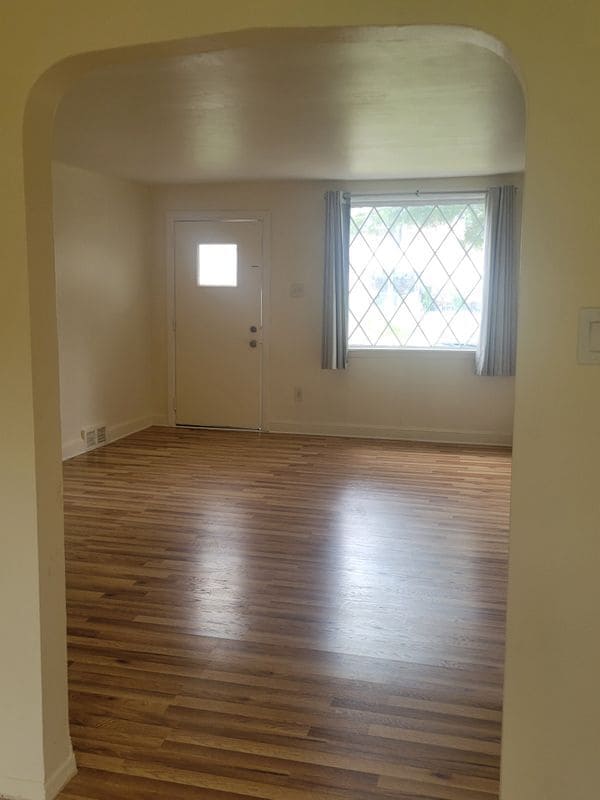 property at 1022 Windsor Rd