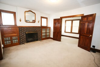 810 Range St in North Mankato, MN - Foto de edificio - Building Photo