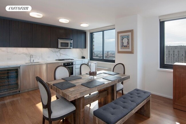 515 E 72nd St in New York, NY - Building Photo - Building Photo