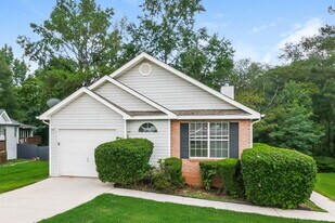 218 Adam Cir in Mcdonough, GA - Building Photo