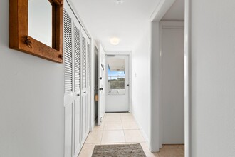 935 E Causeway Blvd in Vero Beach, FL - Building Photo - Building Photo