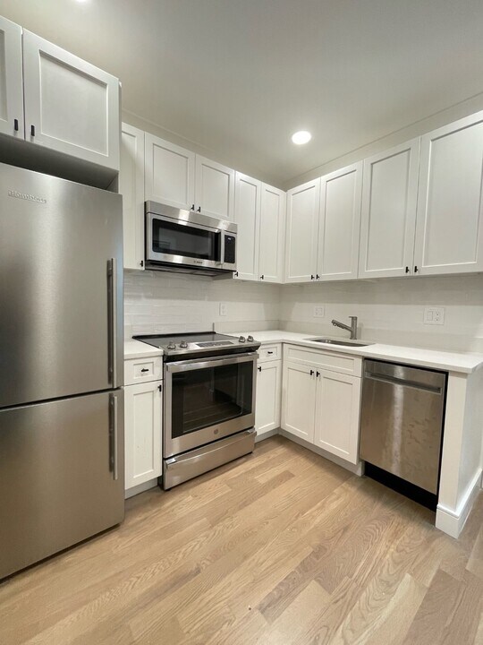 25 Melrose in Boston, MA - Building Photo