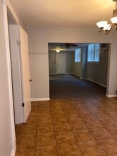 8360 S Mackinaw Ave-Unit -1R in Chicago, IL - Building Photo - Building Photo