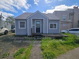 215 NW Kings Blvd in Corvallis, OR - Building Photo