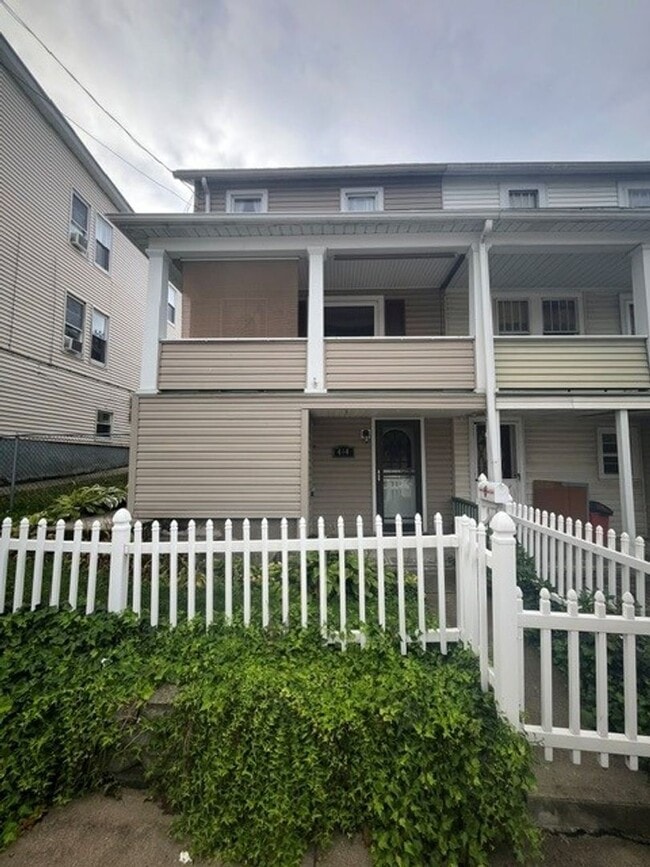 property at 444 E Bertsch St