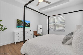 2814 Barrett Ave in Naples, FL - Foto de edificio - Building Photo
