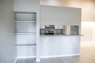 4151 SE 22nd Ave, Unit Unit C in Ocala, FL - Foto de edificio - Building Photo