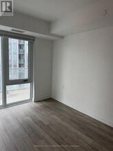 88 Queen St E in Toronto, ON - Building Photo - Building Photo