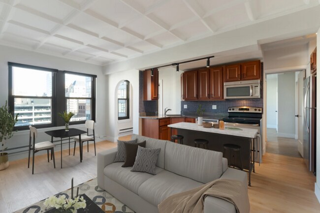 property at 1204 N LaSalle St