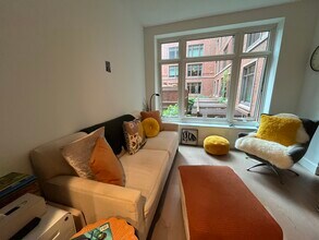 100 Lovejoy Wharf in Boston, MA - Foto de edificio - Building Photo