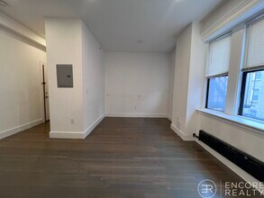 11 Queensberry St in Boston, MA - Foto de edificio - Building Photo