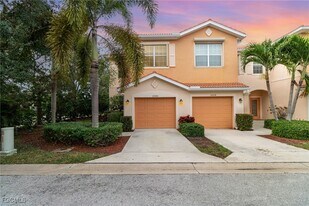 10080 Via Colomba Circle in Ft. Myers, FL - Building Photo
