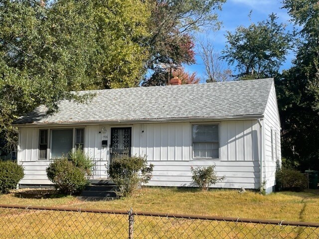 1406 Milton St in Richmond, VA - Building Photo