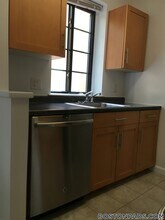 60 Brattle St, Unit 202 in Cambridge, MA - Building Photo - Building Photo