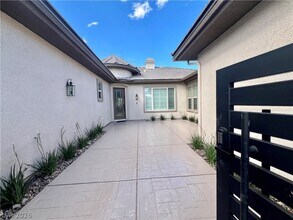 11544 Bohemian Forest Ave in Las Vegas, NV - Building Photo - Building Photo