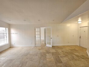 15075 SW 49th Ln in Miami, FL - Building Photo - Building Photo