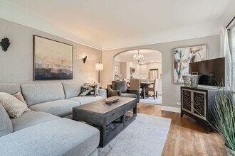 3070 Bellaire St in Denver, CO - Building Photo - Building Photo