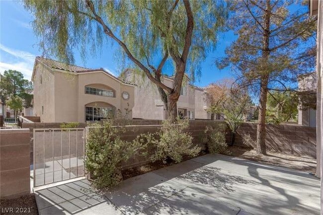 property at 6027 Chisolm Trl