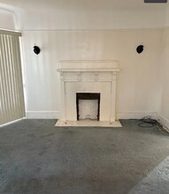 10814 Hull Ave in Cleveland, OH - Building Photo - Building Photo