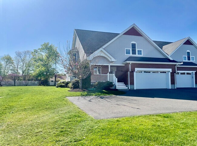 6a Shea Ln in Foxboro, MA - Building Photo - Building Photo