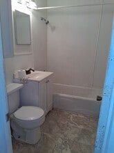 168 W P Lowery Rd in Eastman, GA - Building Photo - Building Photo