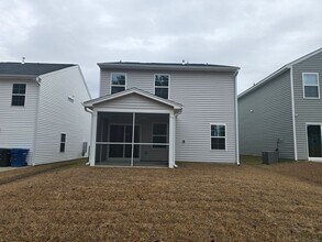 620 Pitch Path in West Columbia, SC - Building Photo - Building Photo