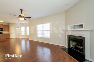 870 Peachtree Meadows Cir in Kernersville, NC - Building Photo - Building Photo