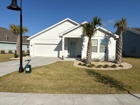 454 Locksley Dr in Panama City Beach, FL - Building Photo