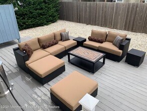 979 Ocean Ave in Mantoloking, NJ - Building Photo - Building Photo