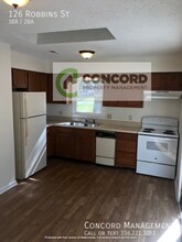 126 Robbins St in Greensboro, NC - Building Photo - Building Photo