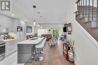 163 Longpré St in Ottawa, ON - Building Photo - Building Photo