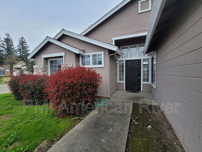 1 Sorbell Ct in Sacramento, CA - Building Photo - Building Photo
