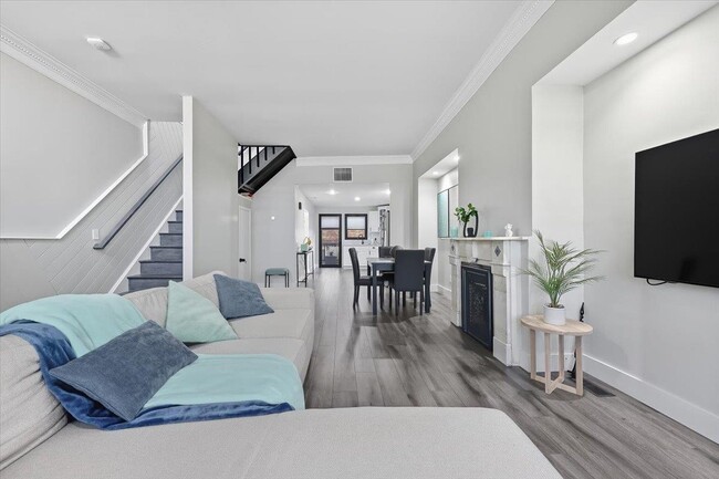 property at 49A South St