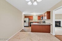 214 Bonanza Dr photo'