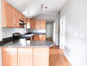 1634 W Huron St in Chicago, IL - Building Photo - Building Photo