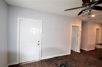 2211 Davis St photo'