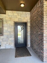 1328 Poko Mountain Ln in Lawton, OK - Building Photo - Building Photo