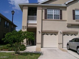 9740 Summer Grove Way W in Jacksonville, FL - Building Photo